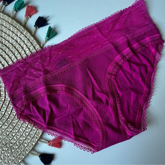 Victoria's Secret Lace Waist Ribbed Cotton Hiphugger Panty Pink Medium NEW - Picture 4 of 6